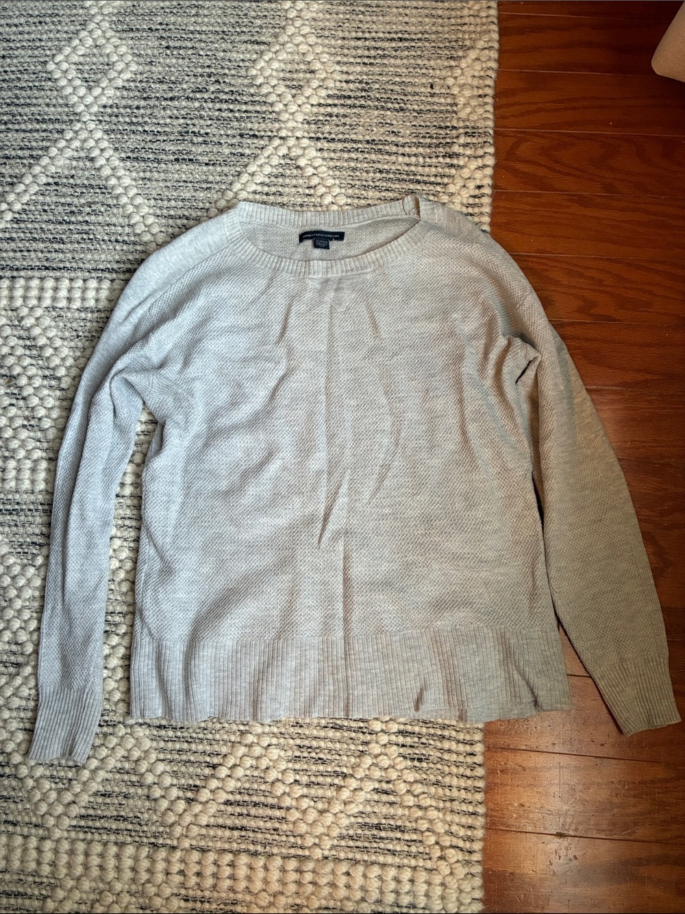 American Eagle Outfitters Light Gray Crewneck Sweater